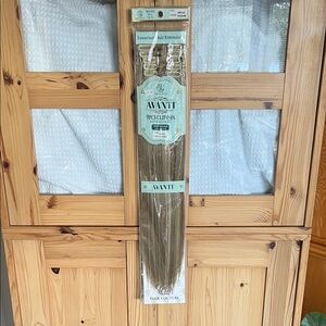 Avanti Hair Extensions - Medium/Dark Blonde